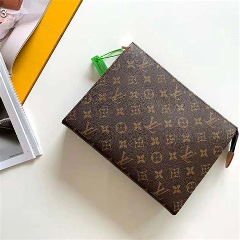 lv toiletry pouch 15 insert|lv toiletry pouch 26 selfridges.